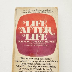 Elvis After Life by レイモンド・ムーディー Elvis After Life: Moody, Raymond: 9780553273458: Amazon.com