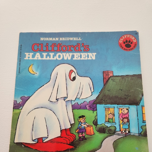 Clifford's Halloween by Norman Bridwell -- 1986 Vintage Children's Book -- Children Halloween Books -- Picture Book -- Big Red Dog Stories