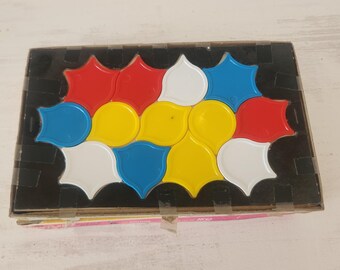 Vintage Kwazy Quilt Puzzle Game -- 1960s Board Games -- Single Player Brain Teaser Puzzle Game -- Vintage Classic Puzzle For Collectors