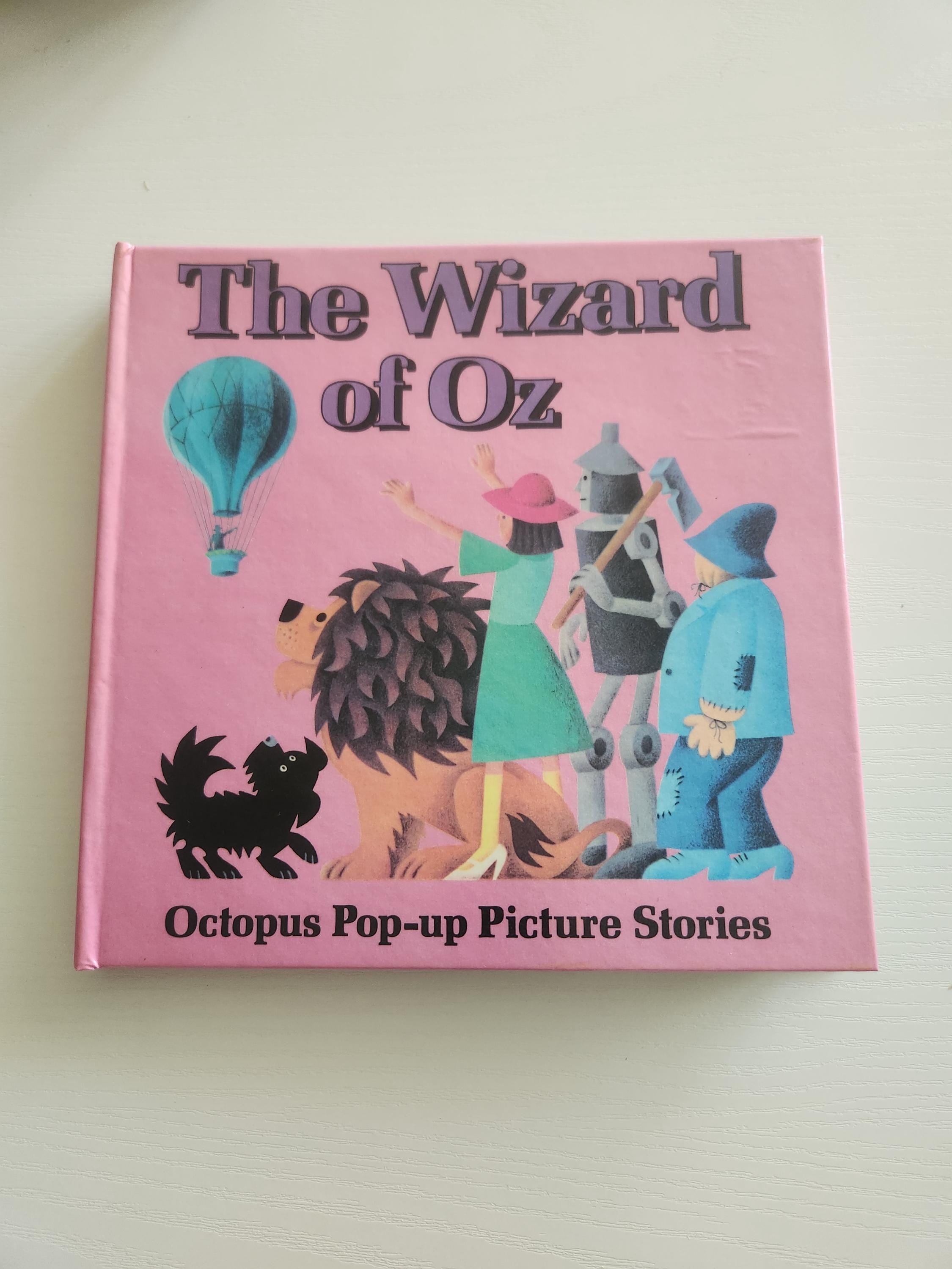 The wizard of OZ 透明ブックカバー付き　ビンテージ　⭐️♡☆匿名☆ Amazon.com: The Wizard of Oz: The Original 1900 Edition in