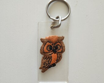 Vintage Acrylic Owl Patch Key Ring – Novelty Charm