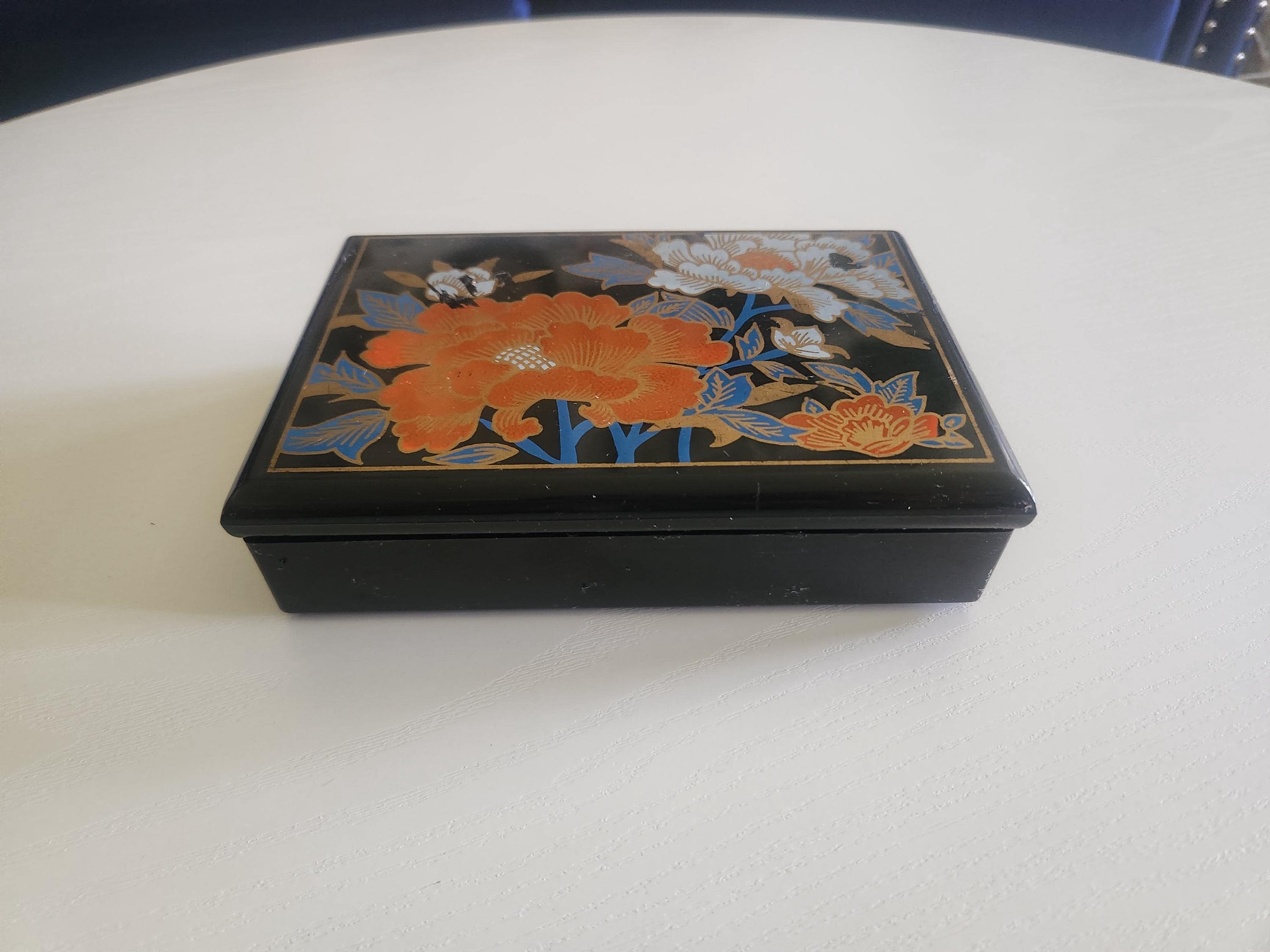 JAPANESE 70's 7inch Box 和モノ il_fullxfull.7108368899_36bt.jpg