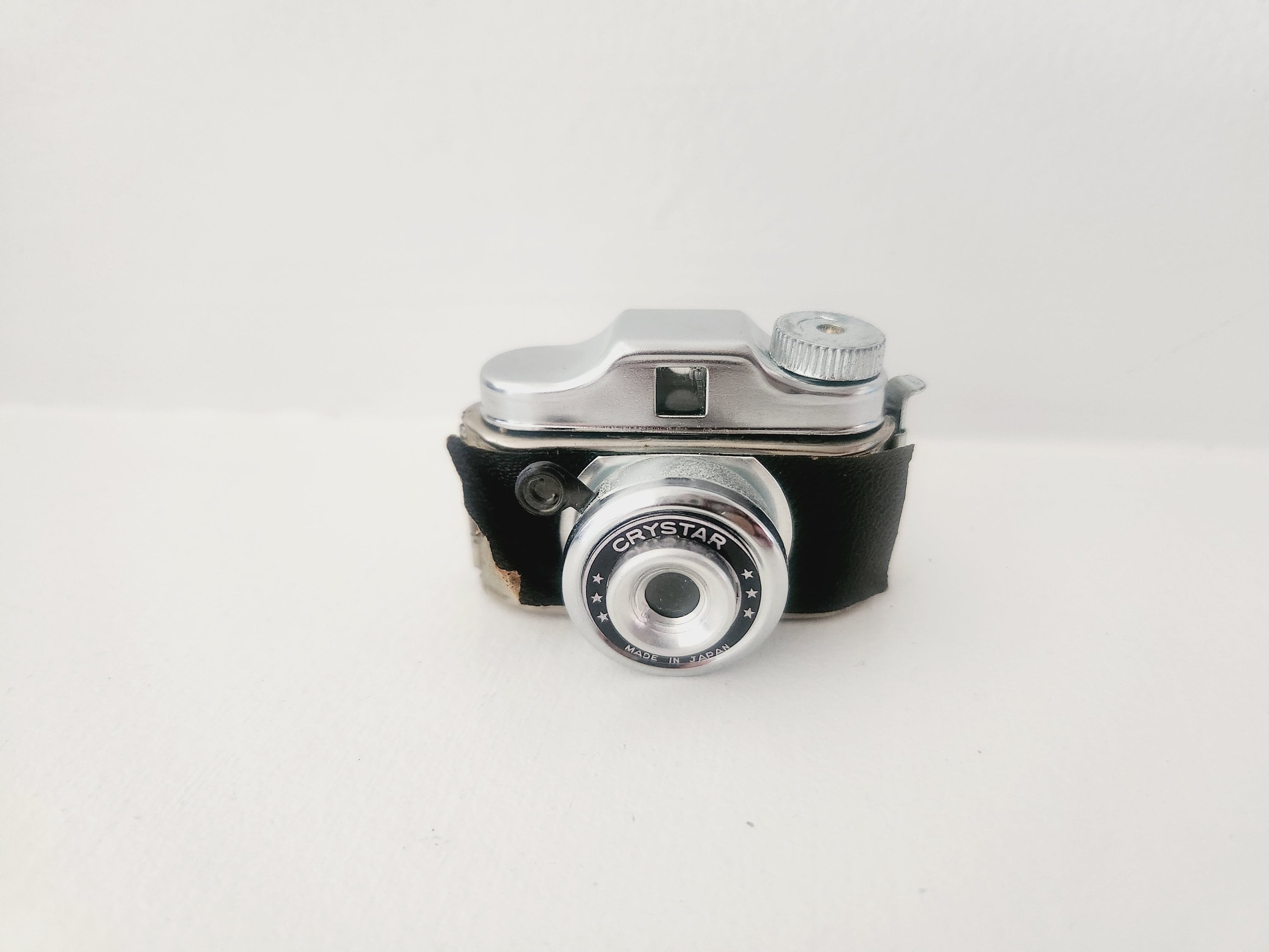 CRYSTAR CAMERA 日本製　アンティーク Vintage 1950's Miniature Crystar Spy Camera With original