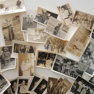 Antique Photographs -- Lot Of 35 Antique Black & White Photos -- Old Fashioned Photographs -- Junk Journal Scrapbook Ephemera - Photo Crafts
