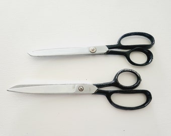 Vintage Black Handle Scissors Pair of Old Sewing Shears Fabric Scissors  Junk Drawer Finds old Vintage All Purpose Metal Scissors 