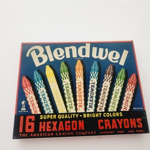 Vintage Blendwel Crayons Tin Box The American Crayon Company Hexagon Shaped Crayons Child Art Toy, Vintage Coloring Art Supplies.