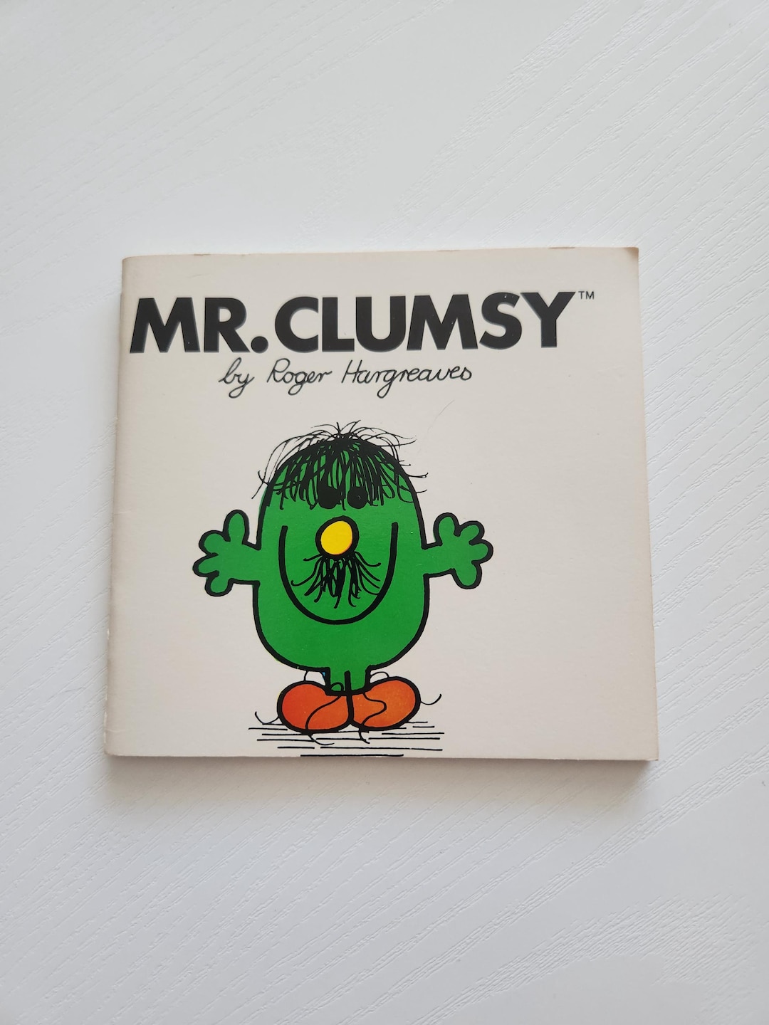 mr-clumsy-by-roger-hargreaves-mr-men-book-series-1985-vintage