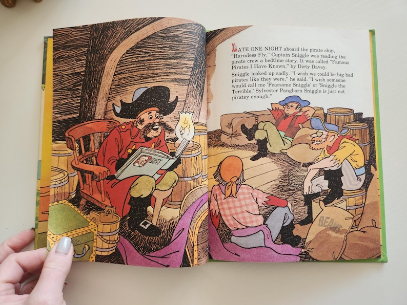 Raggedy Ann & Andy and the Pirates of Out Go Inlet by Catharine ...