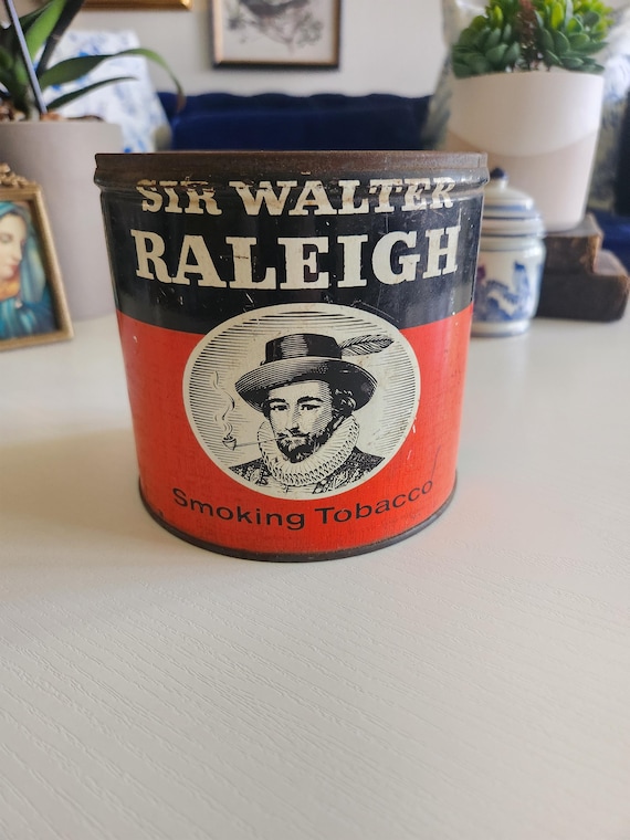 Vintage Sir Walter Raleigh Tobacco Tin – Brown & Williamson Advertising  Collectible