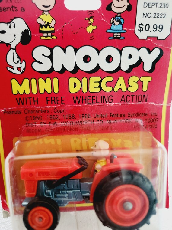 Charlie Brown in Tractor Mini Die Casttoy Car { 1965 } Vintage
