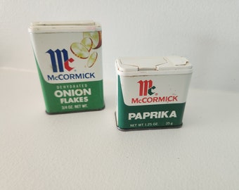 Vintage McCormick Green Label Spice Tins -- Pair Of Vintage Kitchen Tin Cans -- Onion Flakes & Paprika Tin Containers -- Farmhouse Decor