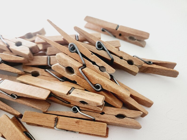Vintage Wooden Small Spring Loaded Clothes Pins -- Lot of 23 Mid ...