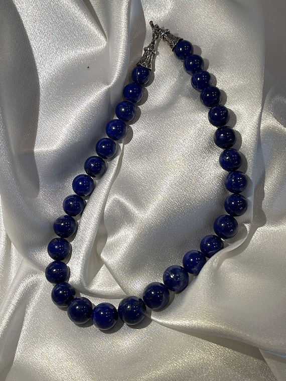 Afghan Lapis lazuli necklace, 18" long, 29 stones… - image 5
