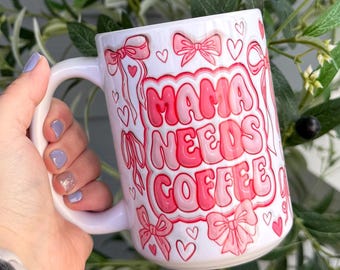 Taza "Mamá necesita café", lazos coquetos, taza rosa para mamá