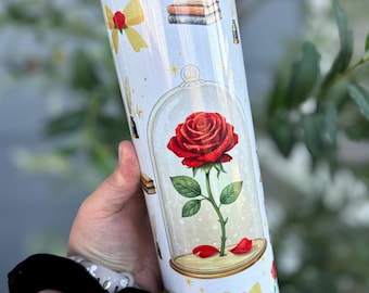 Vaso térmico Beauty Enchanted Rose Shimmer de 20 oz, taza de cuento de hadas con temática literaria, vaso térmico floral romántico, estética vintage.