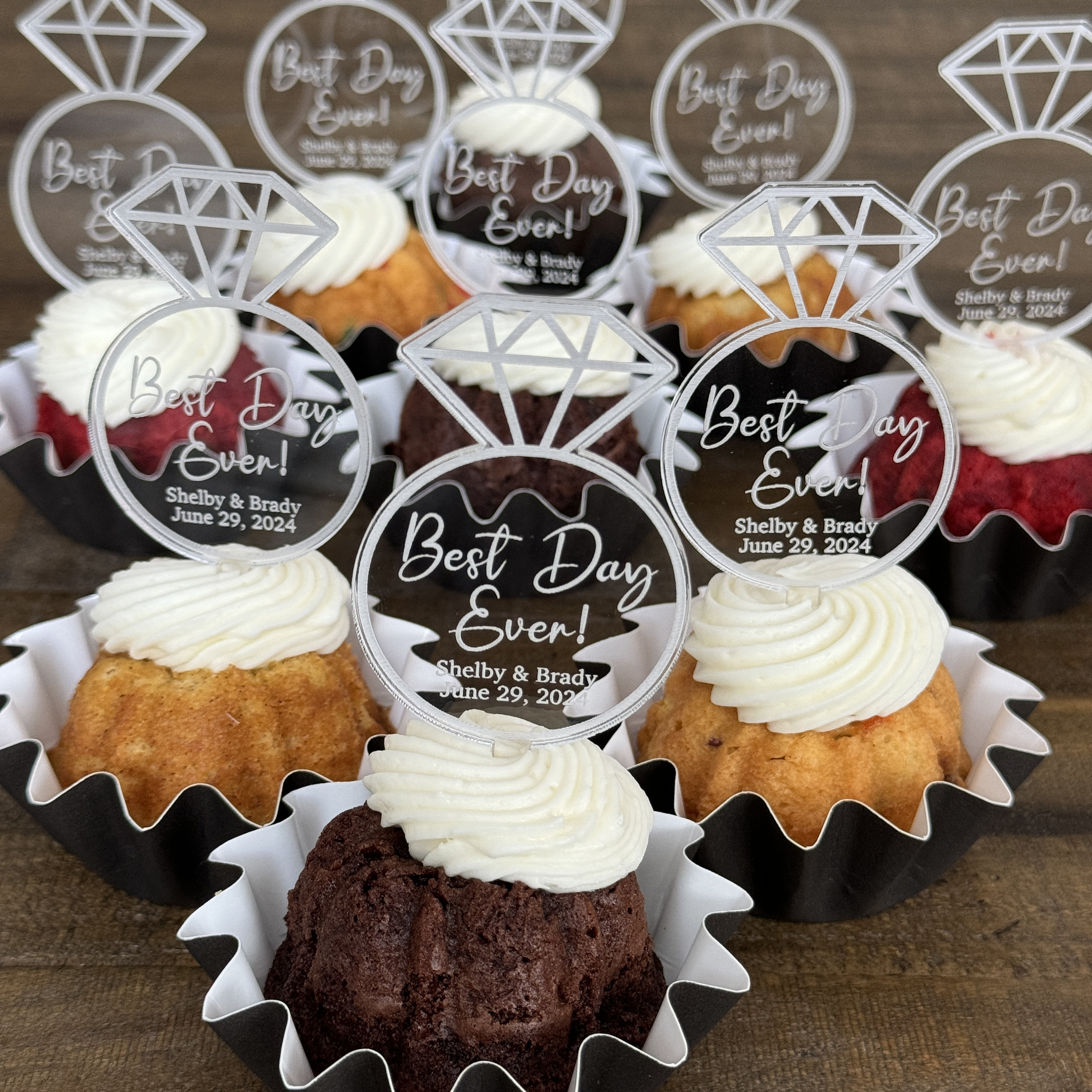 Flowers Bundtinis 12 Count (Bundt Cake good Birthday)