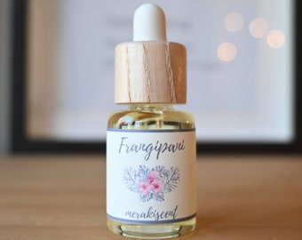 100% Pure Frangipani Essential Oil - Aromatherapy Undiluted Therapeutic Grade Plumeria Floral Scent