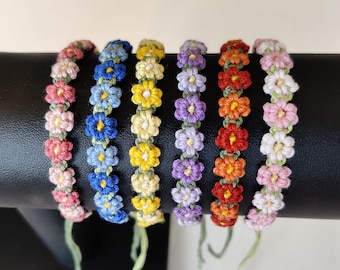 Two-coloured Daisy Chain with Green, Flower Macrame Bracelet, spring/summer accessory