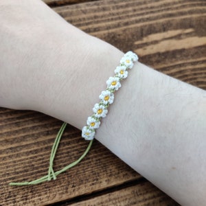 White Daisy Chain Flower Macrame Bracelet, spring/summer accessory image 6