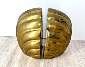 Decorative Crafts Brass Bookends Ribbed Shell Pair Vintage India MCM Decor