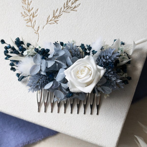 Blue Hair Comb with Dried and Preserved Flowers / Blue White Wedding Bridal Flower Comb / Rose Wedding Flower Hair Piece Accessory