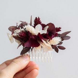Burgundy Hair Comb with Dried Flowers / Dark Red Wedding Bridal Flower Comb / Wedding Flower Hair Piece / Wedding Floral Hair Accessory