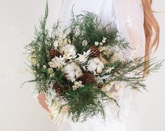 Winter Bridal Greenery Bouquet / Forest Pine Cones Woodland Cotton Bouquet / Winter Bride / Fern Wintertime Arrangement