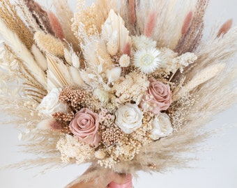 Bouquet da sposa eterno rosa polveroso / Bouquet di fiori di rosa conservati / Disposizione nuziale essiccata rosa Beige / Bouquet di erba Boho Pampas