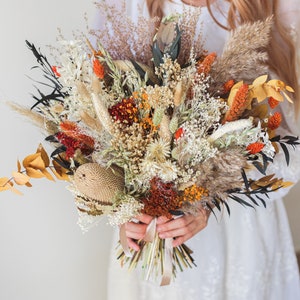 Boho Natural Dried Flower Bouquet / Terracotta Boho Wedding Bouquet / Rust Flower Arrangement / Elopement Boho Bouquet