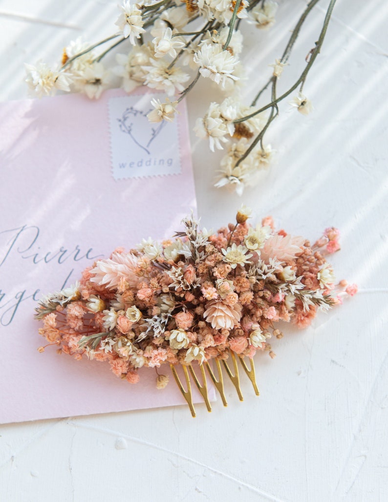 Peigne à cheveux de souffle de bébé rose avec des fleurs séchées, peigne de fleur de mariée de mariage rose gypsophile, morceau de cheveux de petite fleur, accessoire de cheveux de mariée image 1