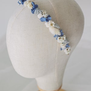 Blauwe sierlijke gedroogde bloem bruiloft accessoires / winter elegante bruidshaar set / eeuwige bruidsbloemen / gedroogde bloem haarkroon en kam afbeelding 6