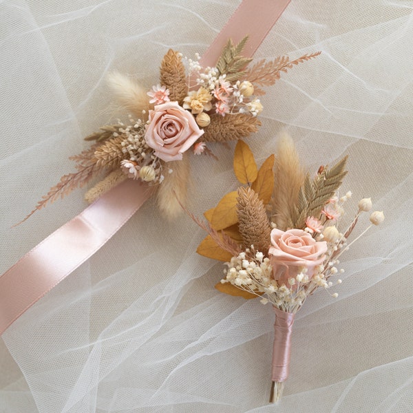 Staubig rosa und Beige Handgelenk Corsage, Brautjungfer Corsage, Trauzeugin Armband, Bräutigam Boutonniere, getrocknete Blume natürliche Hochzeitsarrangement