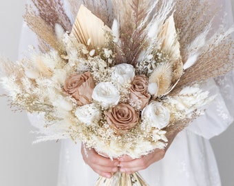 Bouquet de mariée éternel beige blanc / bouquet de fleurs roses préservées / composition de mariée séchée élégante naturelle / bouquet d'herbe de la pampa