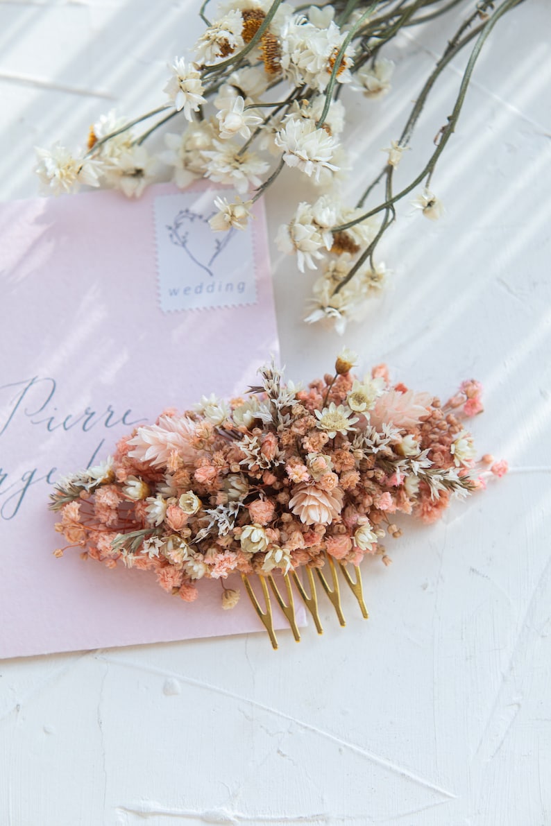 Pink Babys Breath Hair Comb with Dried Flowers, Gypsophila Pink Wedding Bridal Flower Comb, Small Flower Hair Piece, Bridal Hair Accessory imagem 6