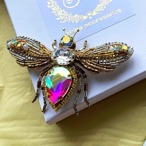 Sparkly Queen Bee Brooch Pin Handcrafted Bee Broach Crystal Adorned Queen Bee Badge Hand Embroidered Bee & Crown Jewelry Pin Gift for Women