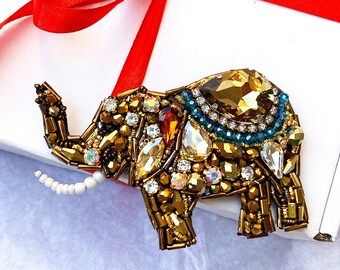 Bronze Glass Bead Elephant Brooch Craft Elephant Broach Gift Handmade Elephant Badge Embroidery Elephant Lapel Badge Crystal Bead Animal Pin