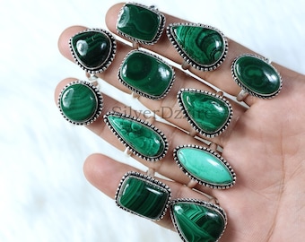 Anello con malachite verde, anello misto, anelli in argento sterling, anello a castone, anello con pietra verde, anello con gemma di malachite, anello di tendenza, anello regolabile