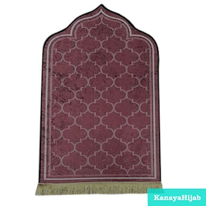 Silk Glossy Prayer Mat Premium Quality for Comfortable Prayer Sessions, Anti-Slip Mat, Muslim Prayer Rug, Prayer Mat, Prayer Rug