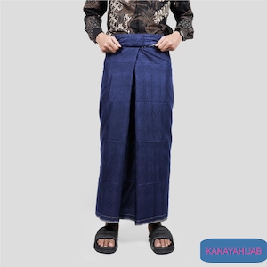 Weru Motif Sarong: The Classy Beauty of Traditional Batik, Batik Sarong, Traditional Batik, Handmade Sarong, Batik Wrap Skirt