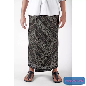 Elegant Batik Sarong with a Choice of Contemporary Colors and Motifs, Batik Sarong, Traditional Batik, Handmade Sarong, Batik Wrap Skirt