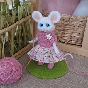 Nadelgefilztes Tier, Miniatur-Tier, Wohnkultur, Faserkunst, Filzmaus, Kunstpuppe, kleine Maus, Geburtstagsgeschenk, natürliche Geschenk