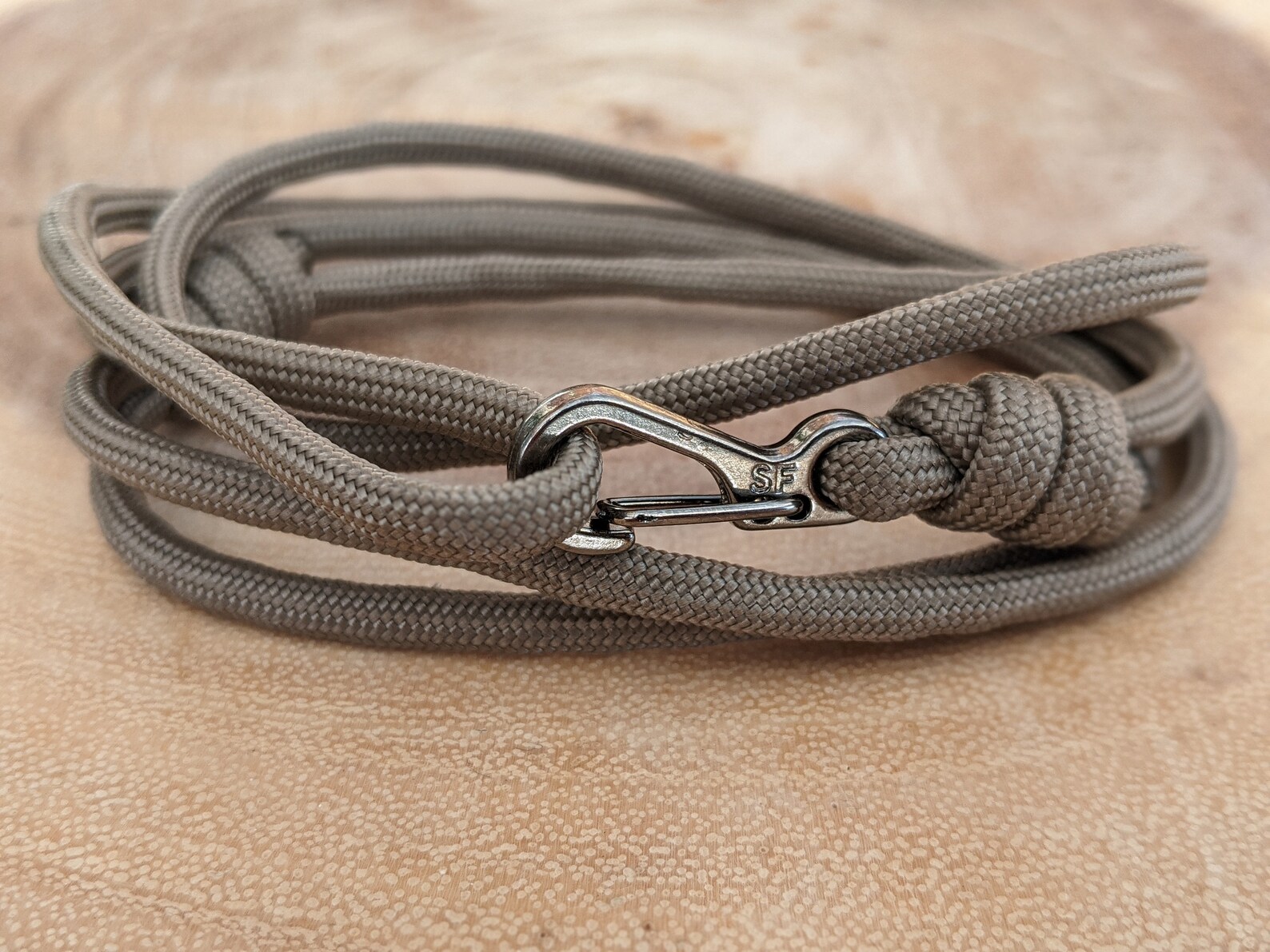 Paracord carabiner bracelet / 'MilSpec' 550lb 7 Etsy