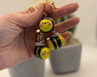 Handmade Polymer Clay Bee Keychain Charm – Whimsical Bag Accessory