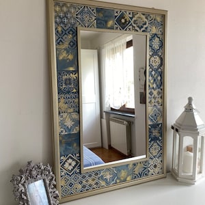 Wall decor mirror, handmade tile decorations, decorative mirror framed with painted tiles, exclusive square mirror,, ceramic painting.