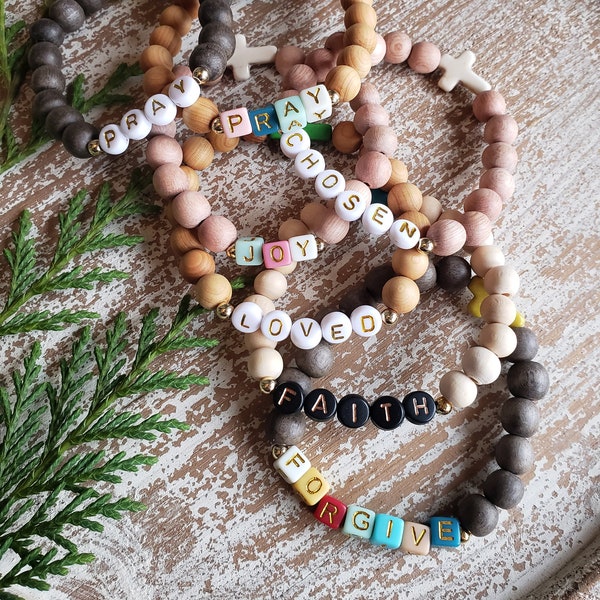 The {FAITH} Letter Bead Wooden Bracelet // Cross Bracelet// Pray Bracelet // Inspirational Word Bracelet