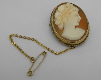 Solid 9ct Gold Shell Cameo Brooch Pin Lovely Vintage Condition FREE post