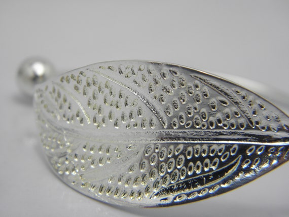 Solid 999 Silver Floral Torque Bangle Lovely Vint… - image 6