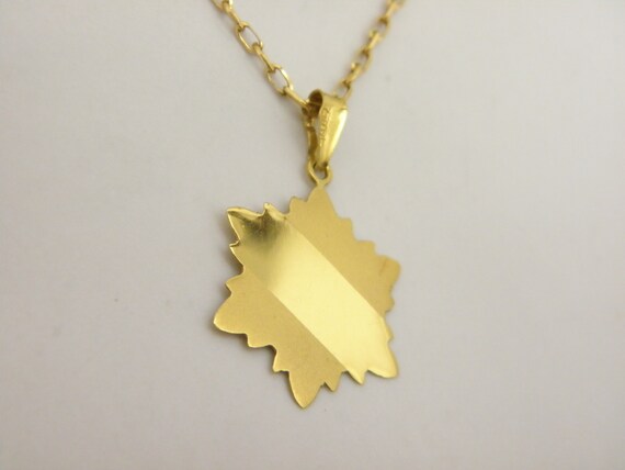 Heavy Solid 18ct Yellow Gold Snowflake Pendant Ne… - image 4