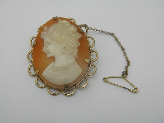9ct Rolled Yellow Gold Shell Cameo Brooch Pin Lov… - image 1