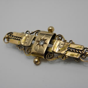 Solid 15ct Yellow Gold Diamond Brooch Pin Lovely Vintage Condition